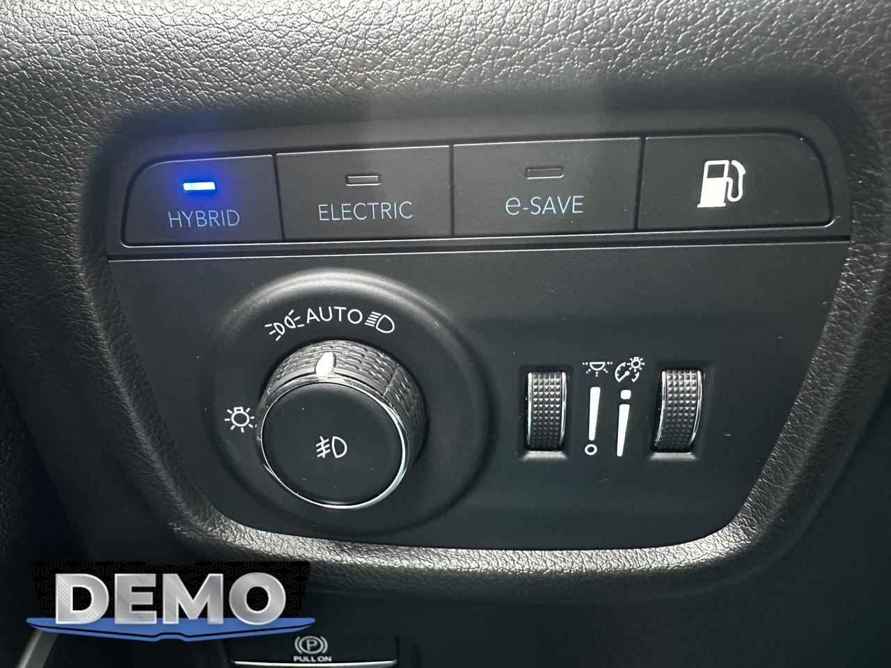 2023 Jeep Grand Cherokee 4xe Base 4dr 4x4 Photo