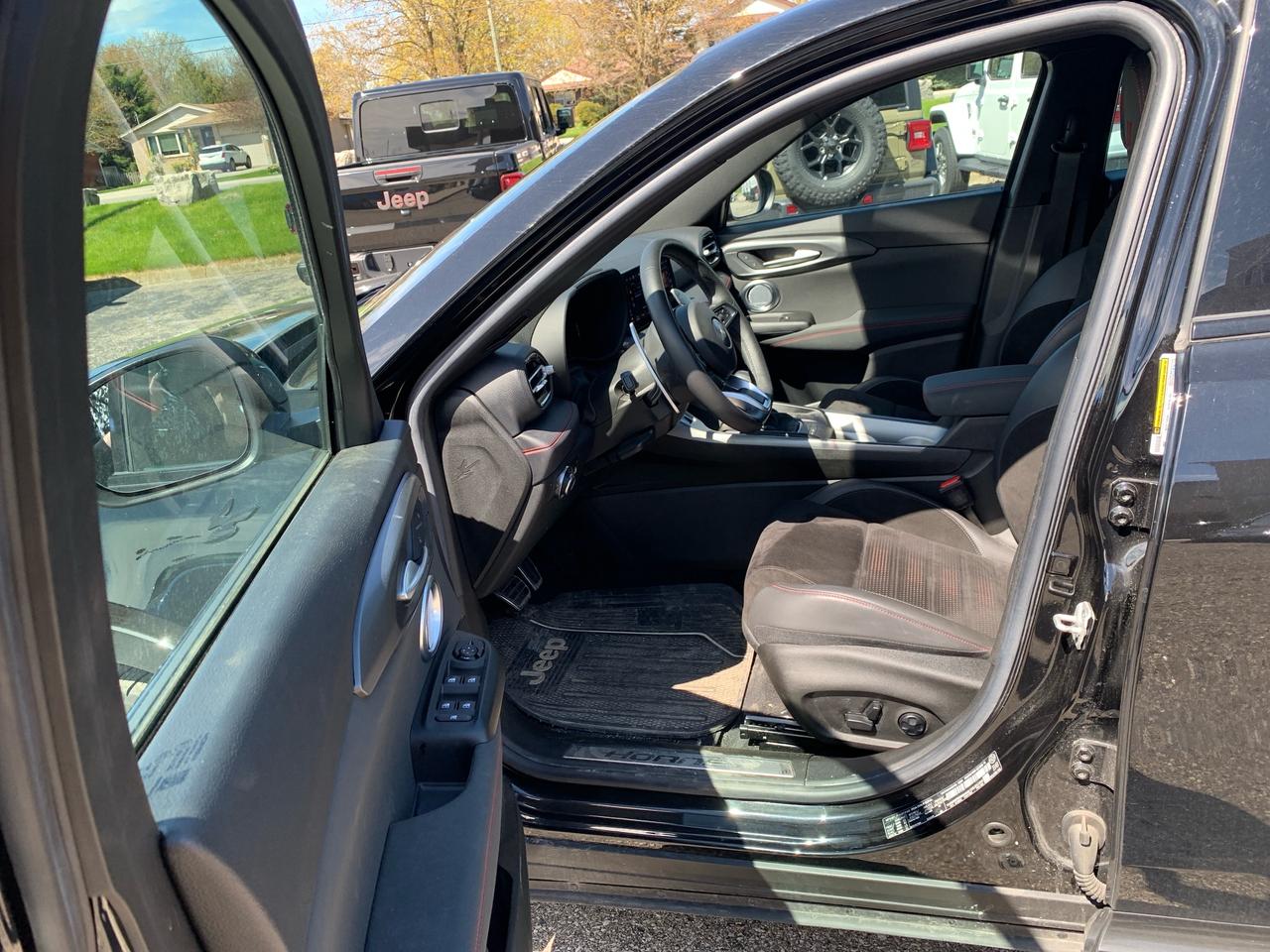 2024 Dodge Hornet PHEV R/T Plus 4dr EAWD Sport Utility Photo