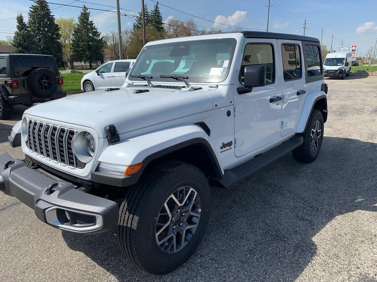 2026 Jeep Wrangler SAHARA 4DR 4X4 Photo