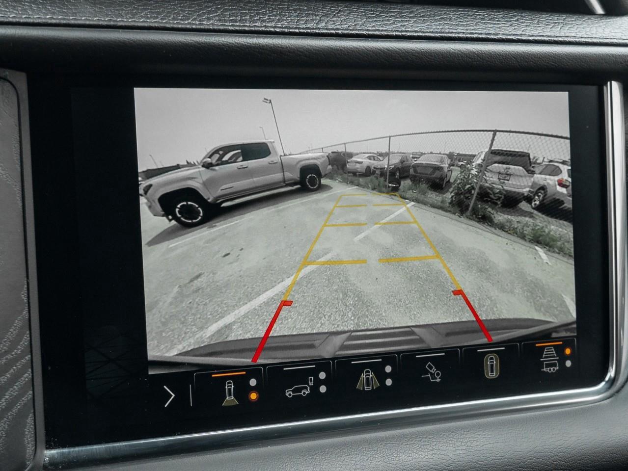 2023 GMC Yukon Denali 4X4 Photo