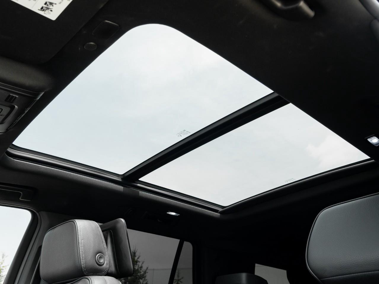 2023 GMC Yukon Denali 4X4 Photo