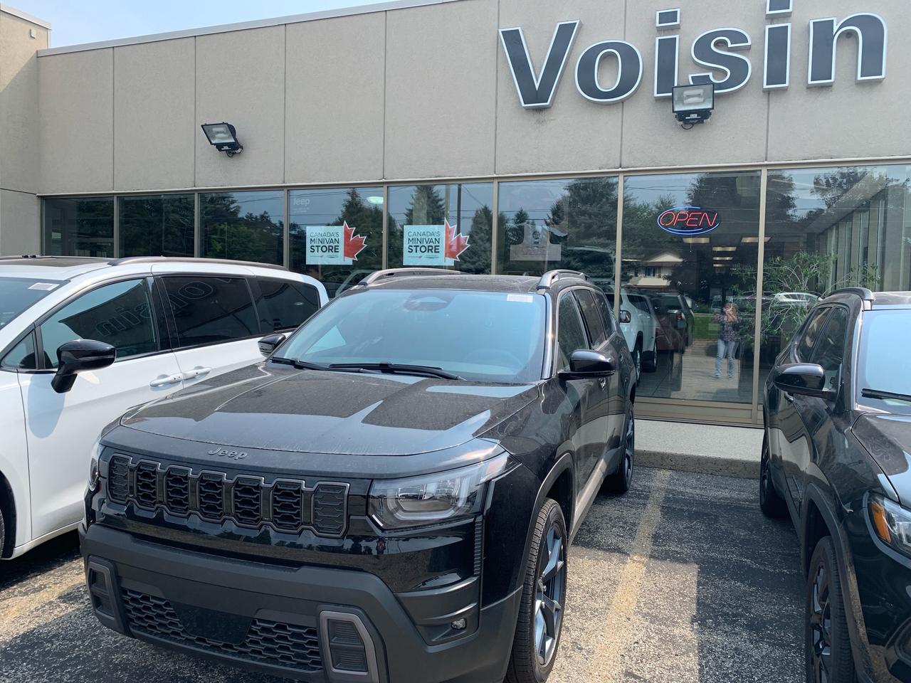 2026 Jeep Cherokee Laredo/Limited 4dr 4x4 Photo