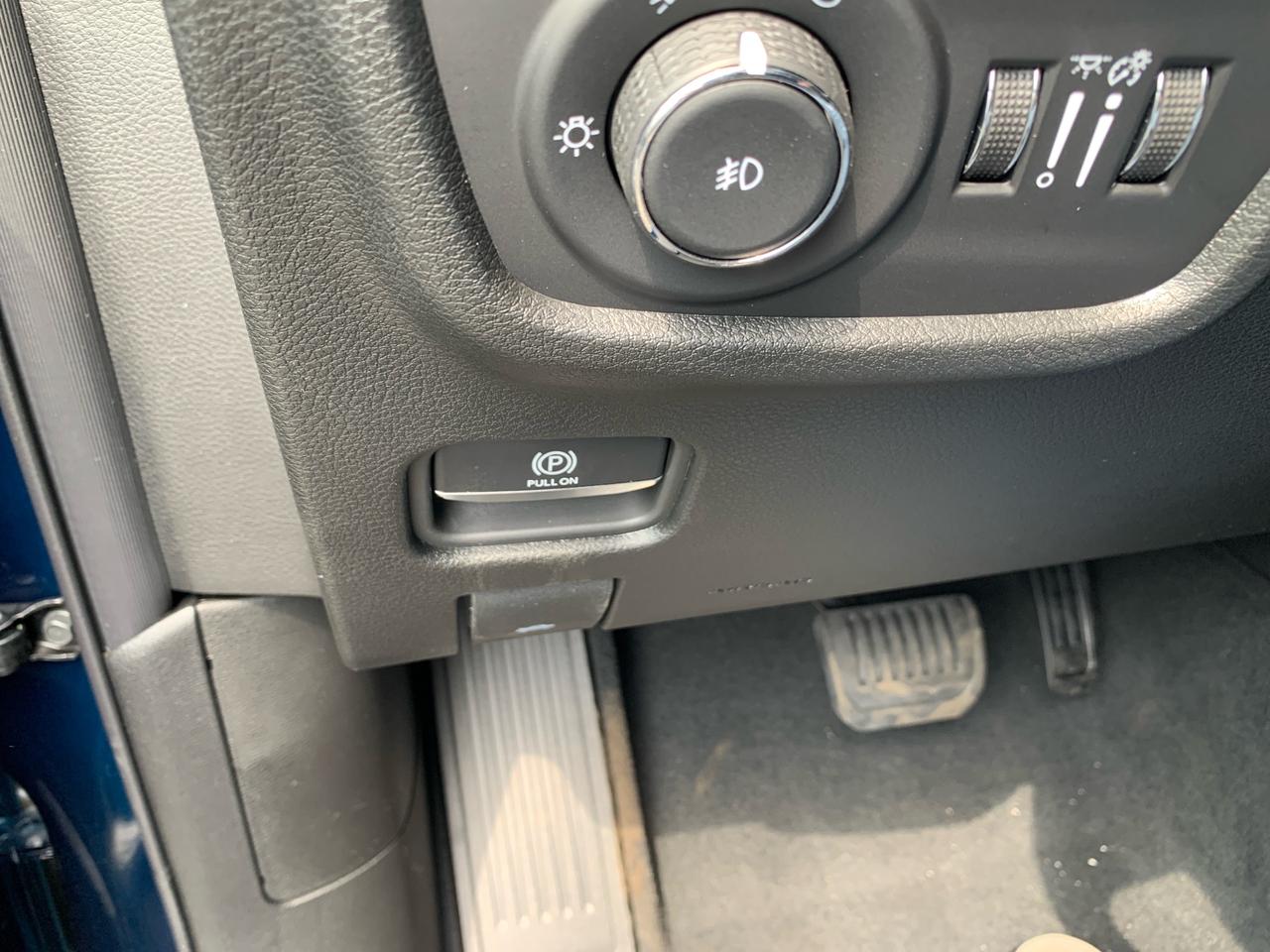 2026 Jeep Grand Cherokee L Base 4dr 4x4 Photo