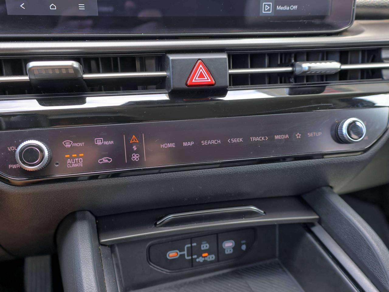 2026 Kia Sportage EX AWD   Leather   Smart Cruise   Navigation Photo