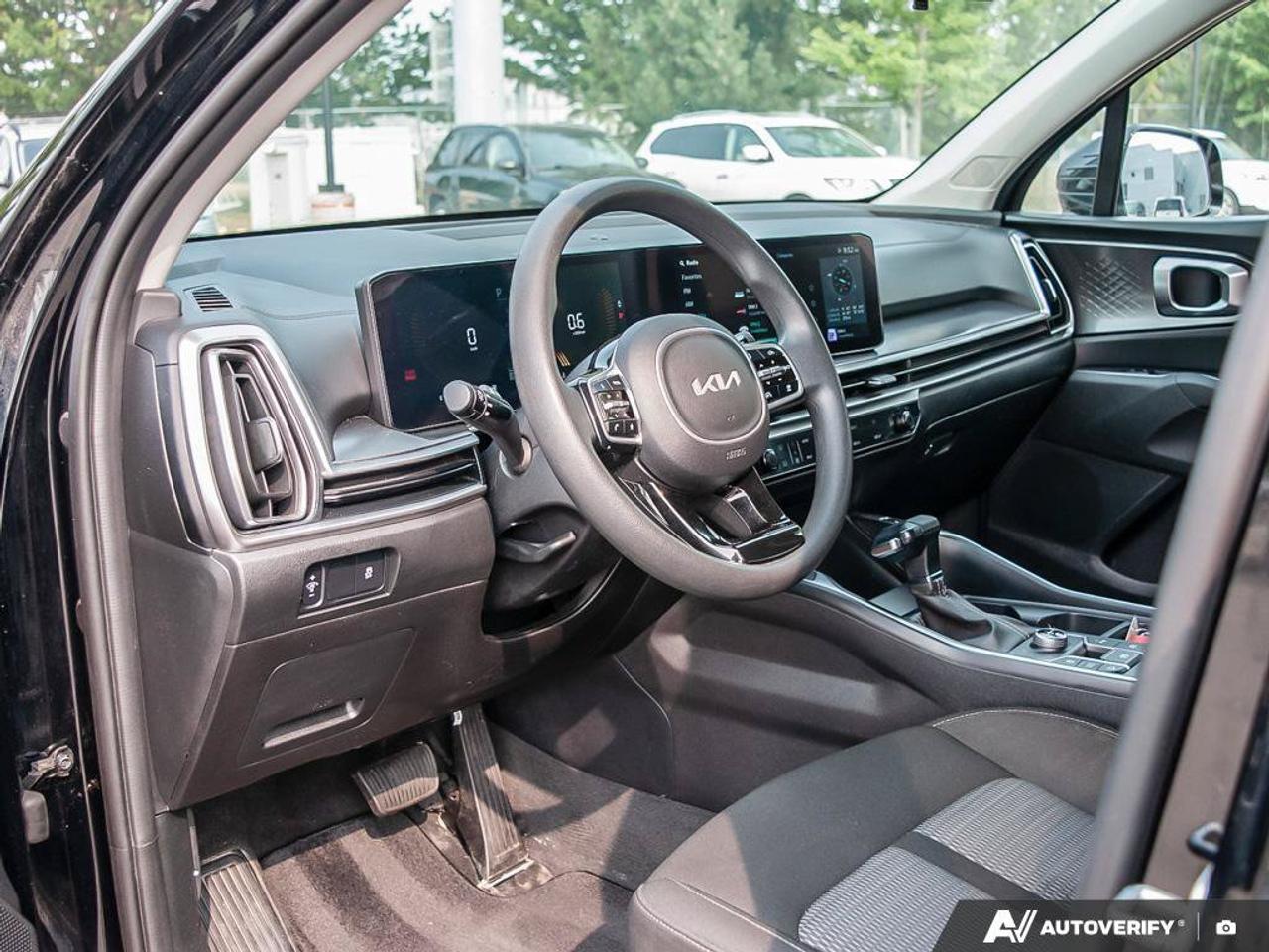 2024 Kia Sorento LX   AWD   Heated Seats   Apple CarPlay   Backup C Photo