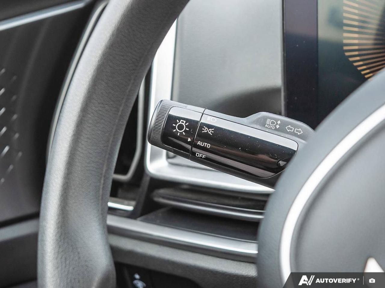 2024 Kia Sorento LX   AWD   Heated Seats   Apple CarPlay   Backup C Photo