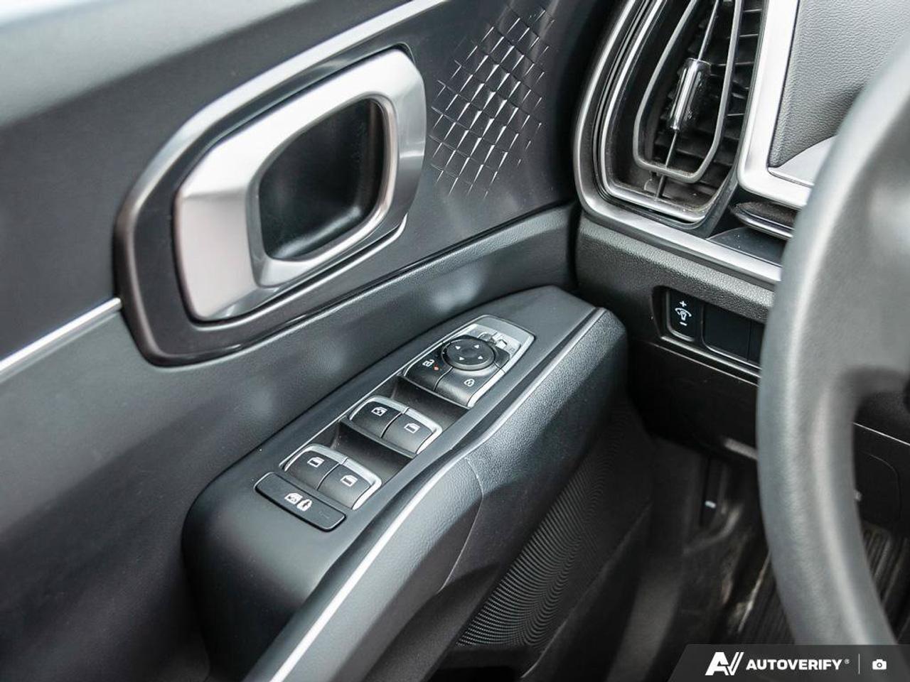2024 Kia Sorento LX   AWD   Heated Seats   Apple CarPlay   Backup C Photo