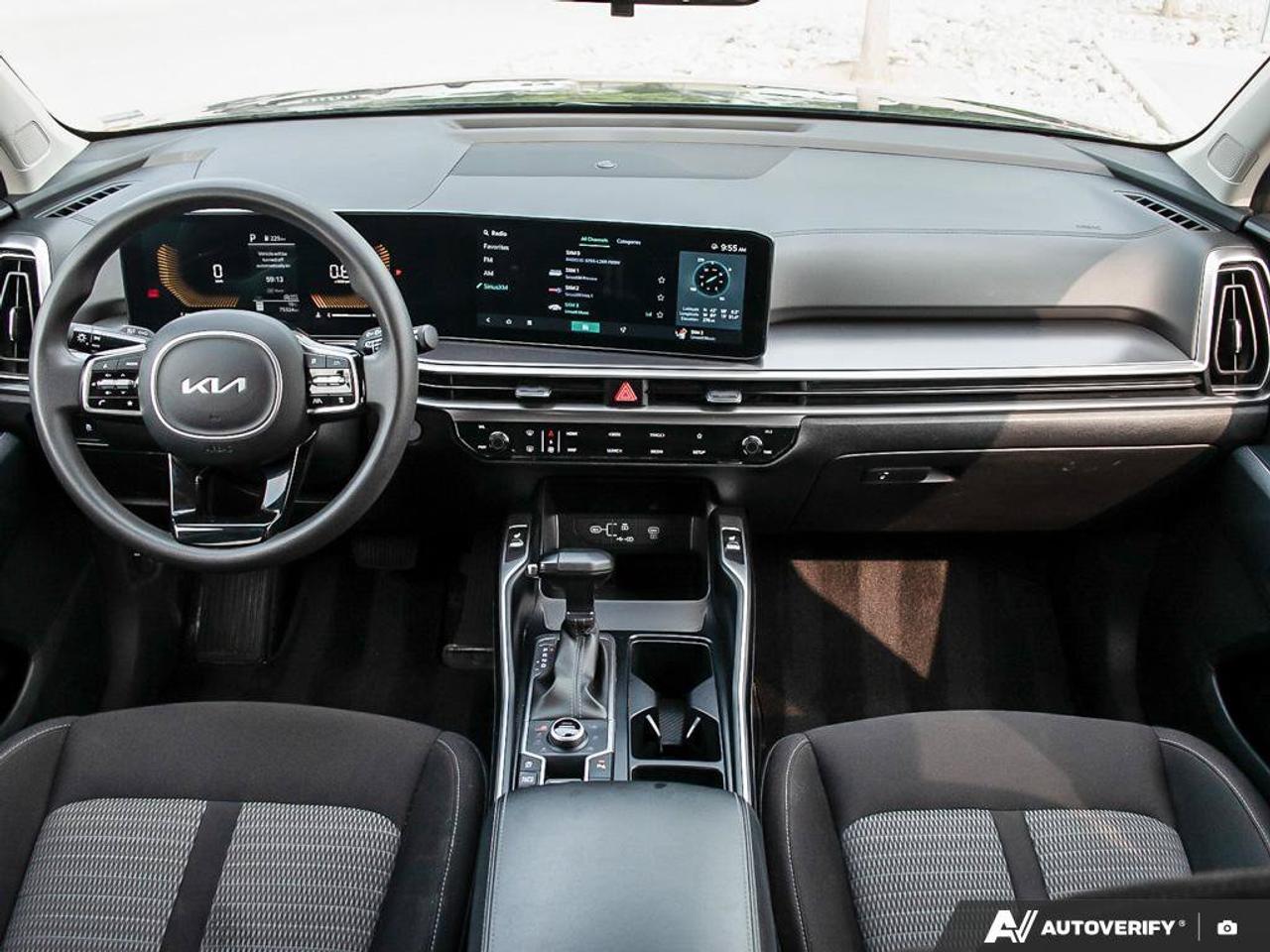 2024 Kia Sorento LX   AWD   Heated Seats   Apple CarPlay   Backup C Photo