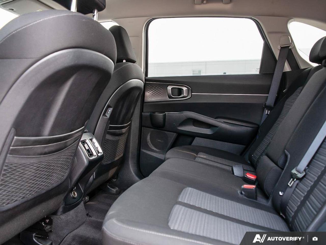 2024 Kia Sorento LX   AWD   Heated Seats   Apple CarPlay   Backup C Photo