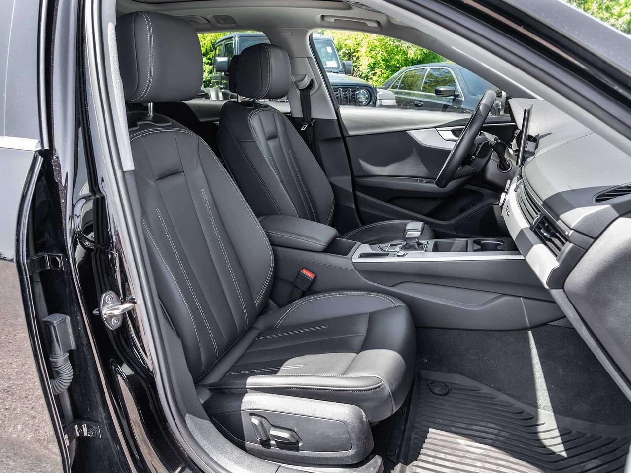 2023 Audi A4 allroad Quattro Photo