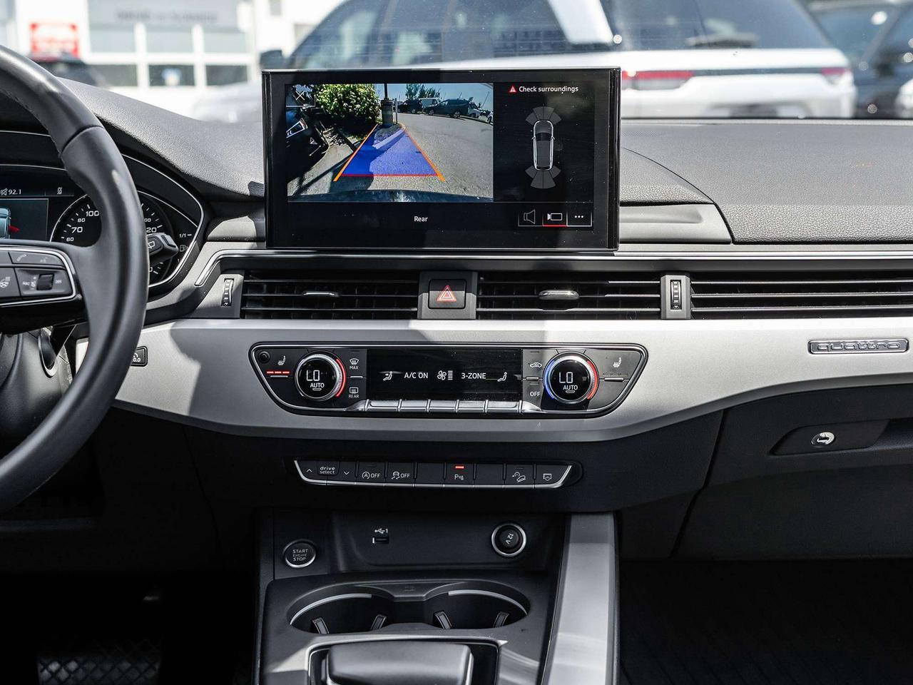 2023 Audi A4 allroad Quattro Photo