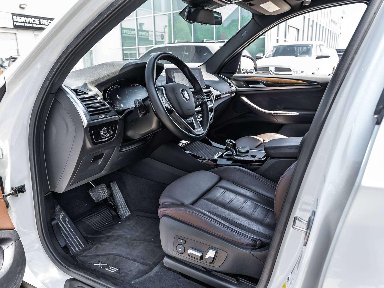2023 BMW X3 LEATHER PANO-ROOF NAVI Photo