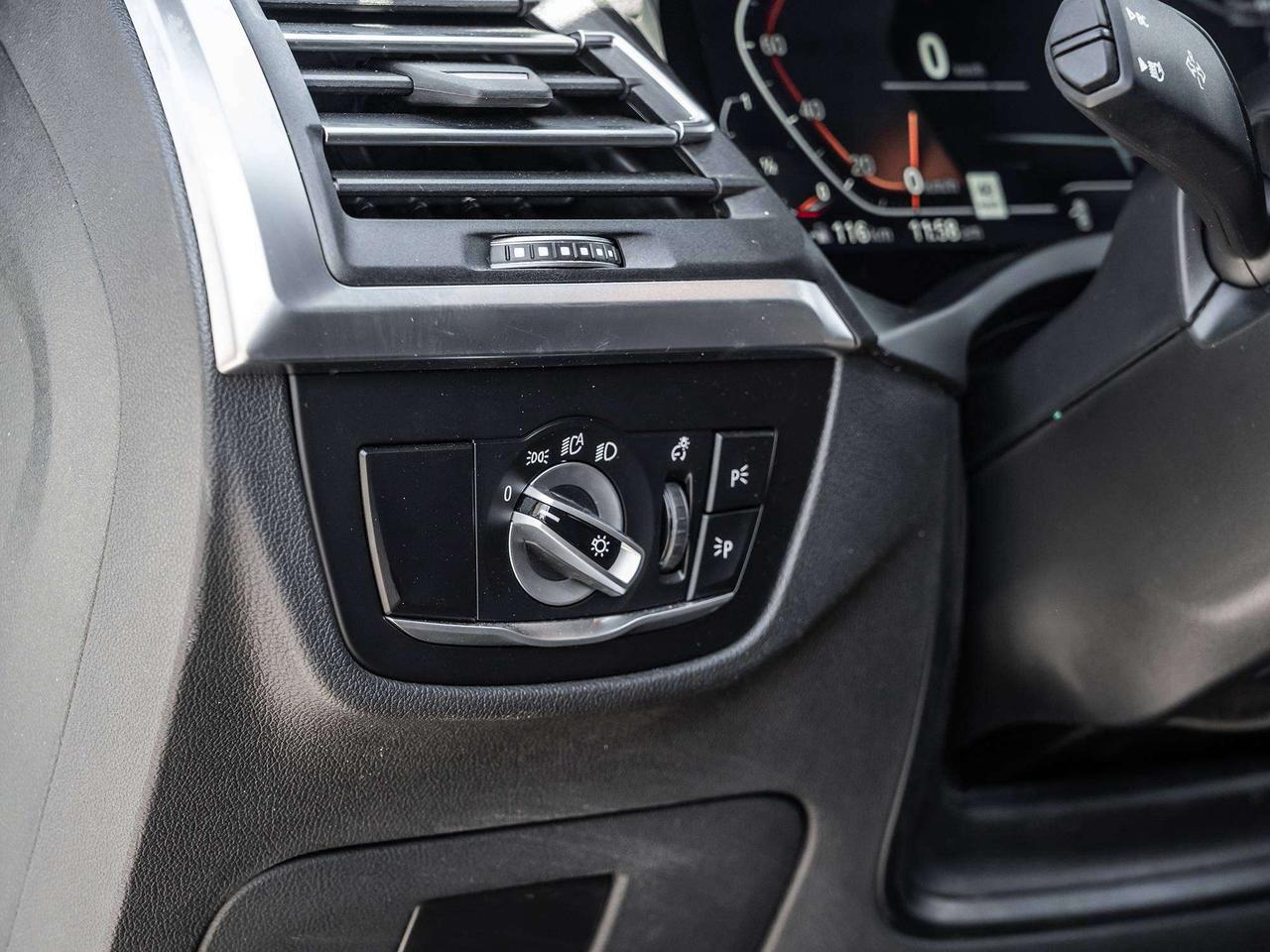 2023 BMW X3 LEATHER PANO-ROOF NAVI Photo