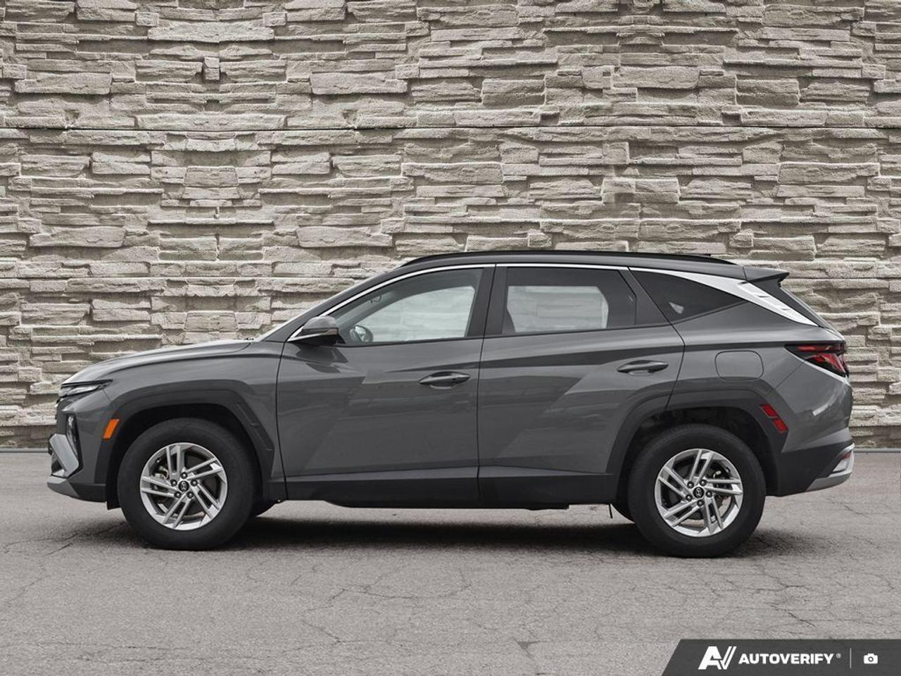 2025 Hyundai Tucson Preferred 4dr All-Wheel Drive Photo2