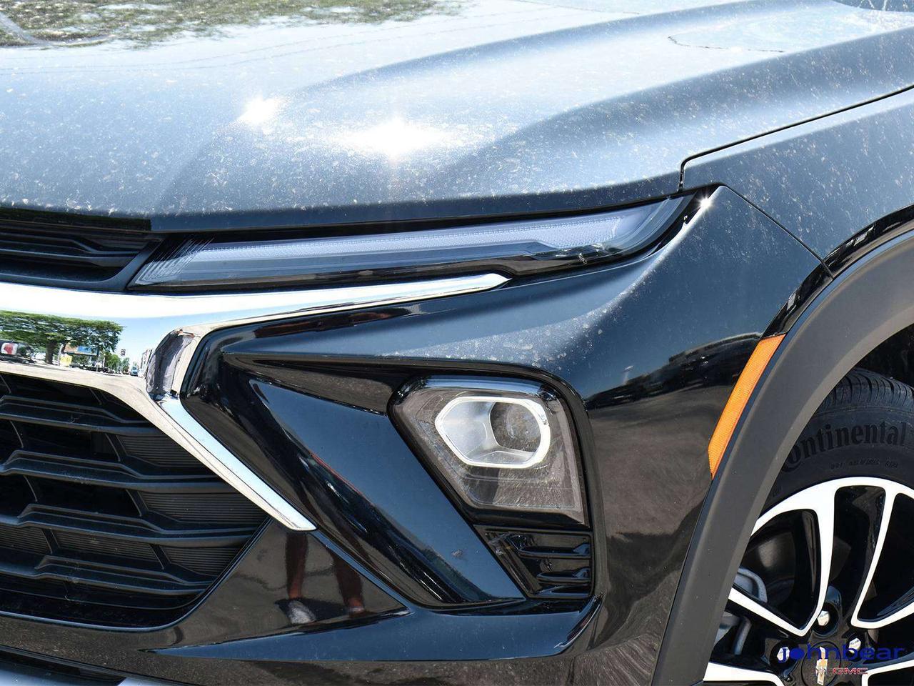 2024 Chevrolet TrailBlazer LT Photo2