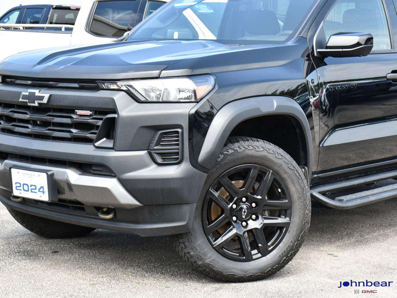 2024 Chevrolet Colorado 4WD Trail Boss Photo5