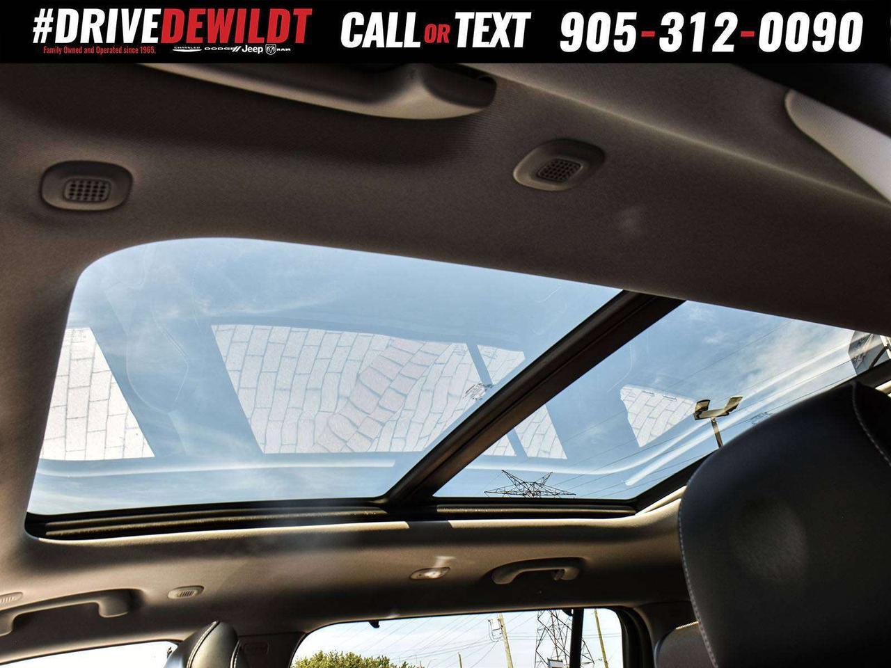 2023 Jeep Grand Cherokee LIMITED   PANO ROOF   LUXURY TECH GROUP Photo