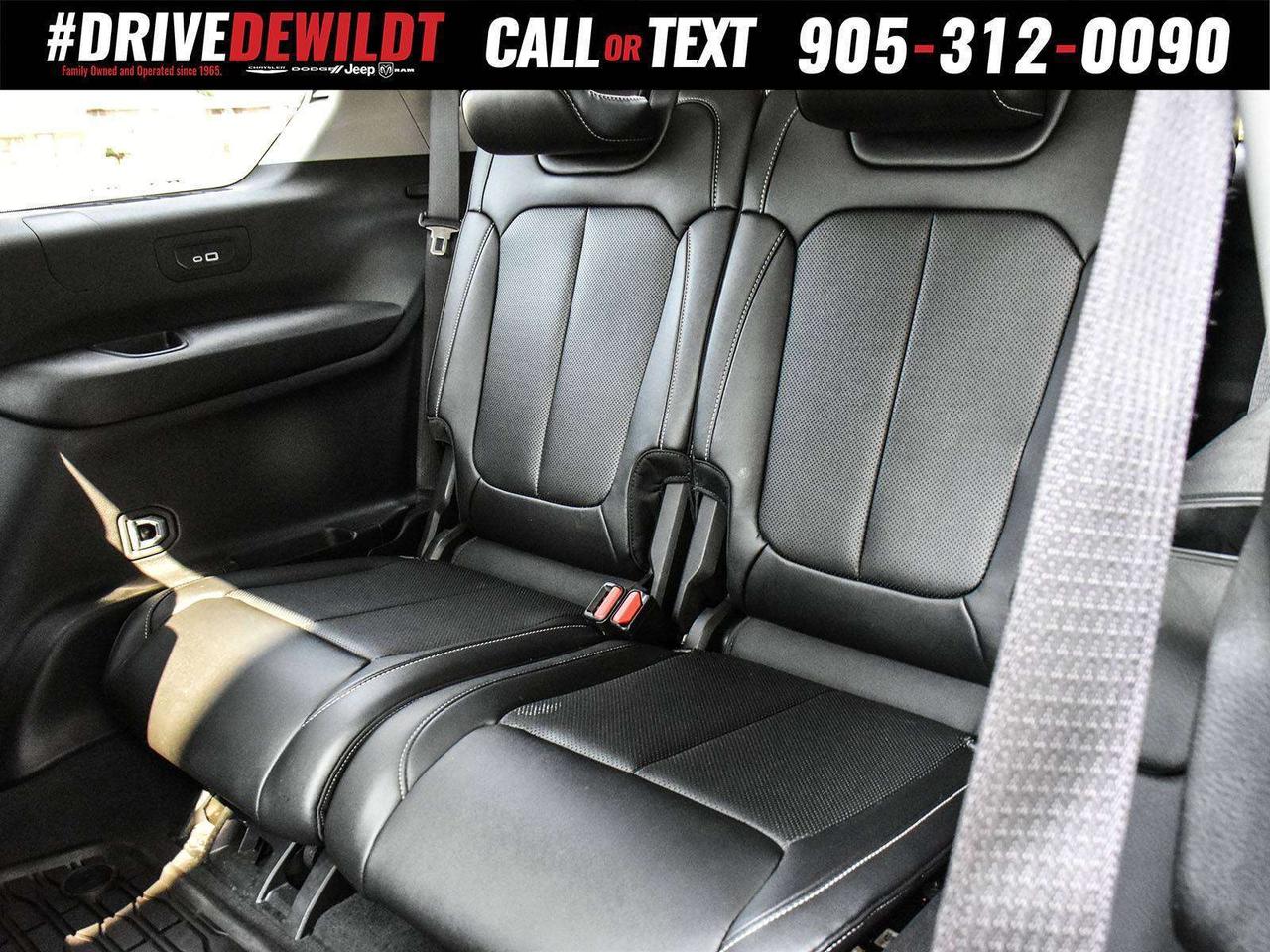 2023 Jeep Grand Cherokee LIMITED   PANO ROOF   LUXURY TECH GROUP Photo