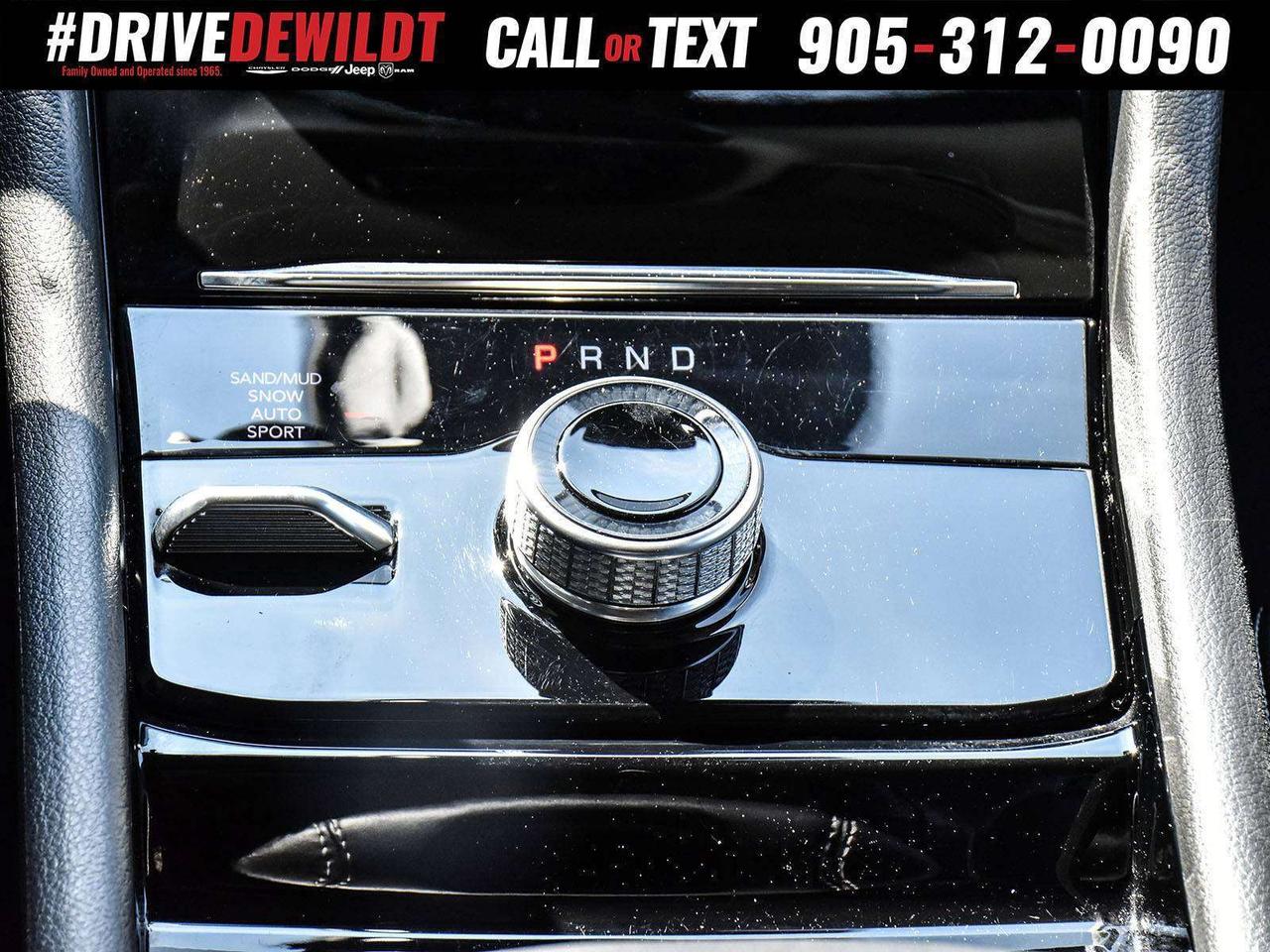 2023 Jeep Grand Cherokee LIMITED   PANO ROOF   LUXURY TECH GROUP Photo