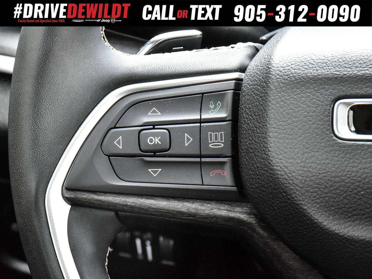 2023 Jeep Grand Cherokee LIMITED   PANO ROOF   LUXURY TECH GROUP Photo