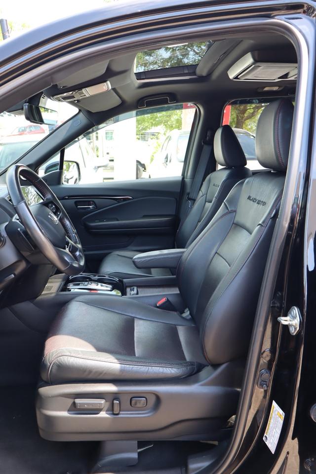 2020 Honda Pilot Black Edition 4dr All-Wheel Drive Photo