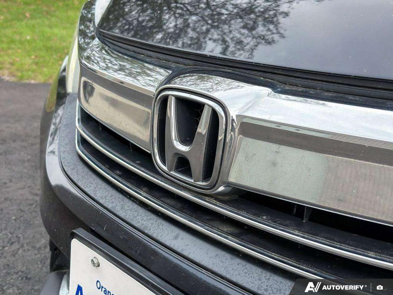 2017 Honda Accord 4dr I4 CVT Touring Photo