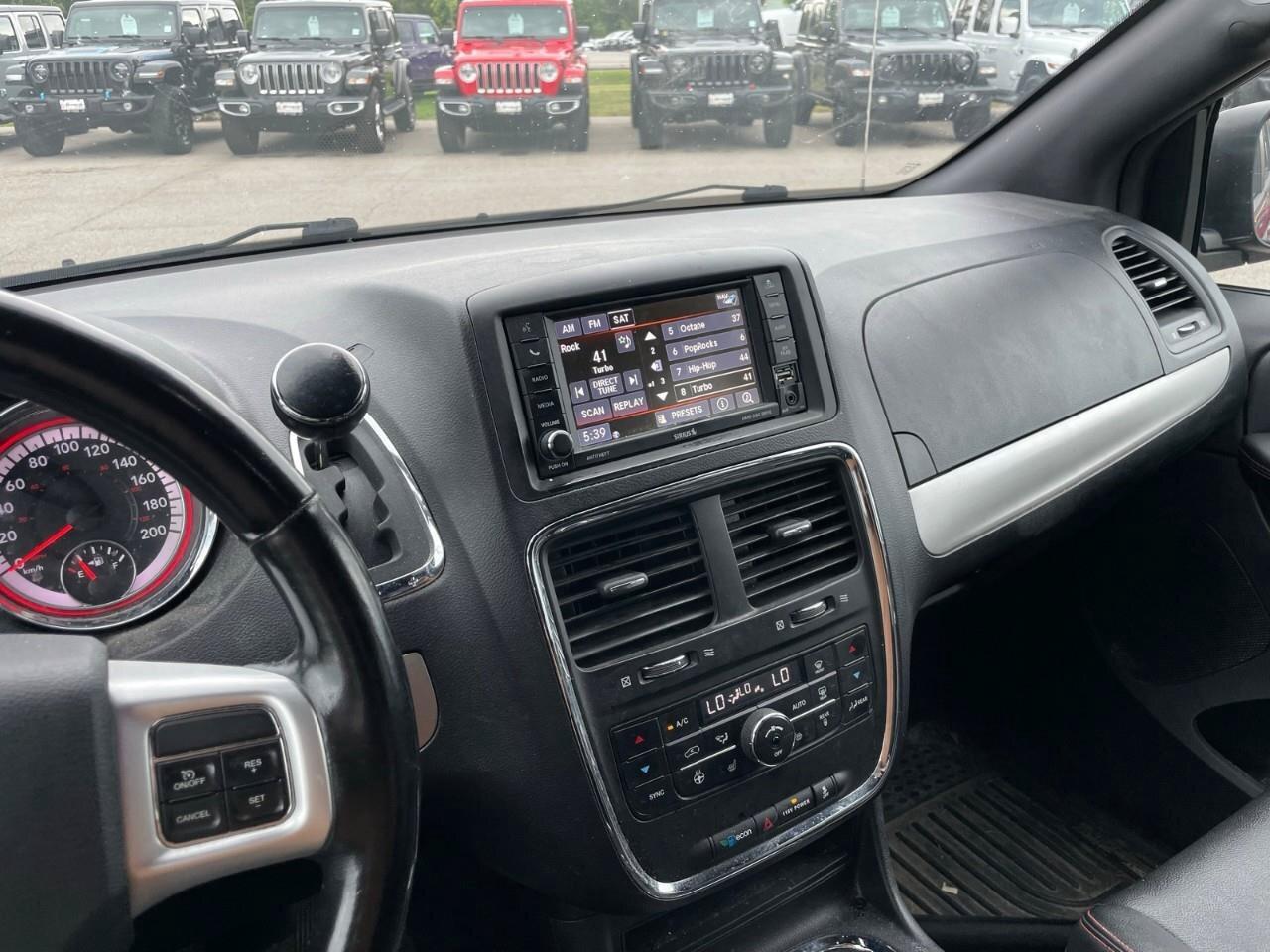 2020 Dodge Grand Caravan GT 2WD Photo