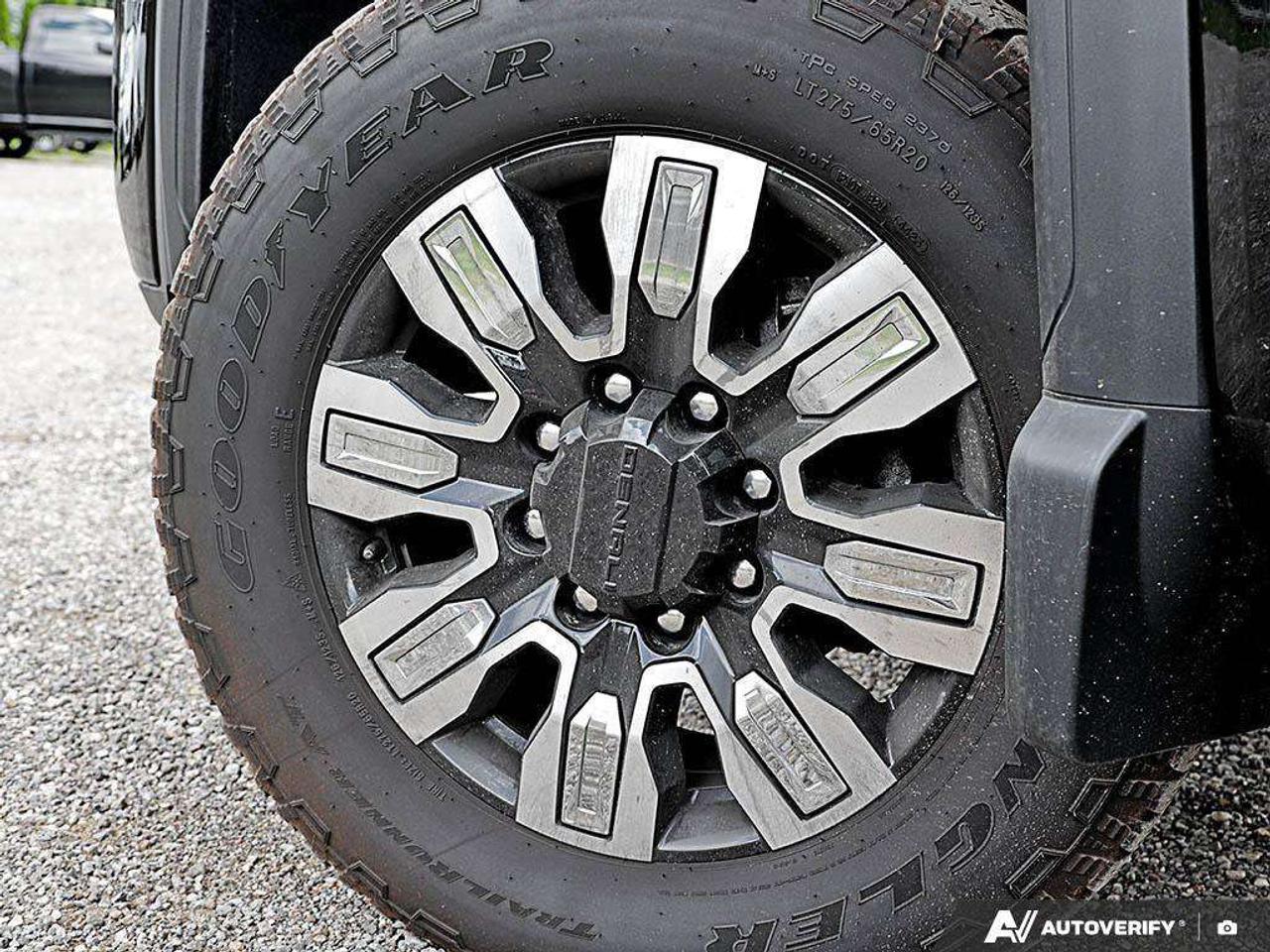 2024 GMC SIERRA 2500HD DENALI, 6.6L DIESEL V8, ALLOYS, LEATHER, SUNROOF, CERTIFIED PREOWNED! Photo