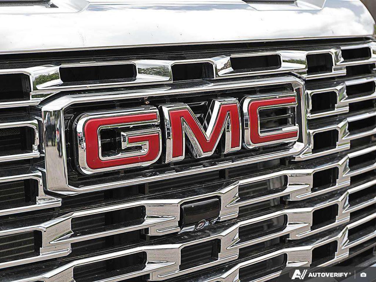 2024 GMC SIERRA 2500HD DENALI, 6.6L DIESEL V8, ALLOYS, LEATHER, SUNROOF, CERTIFIED PREOWNED! Photo