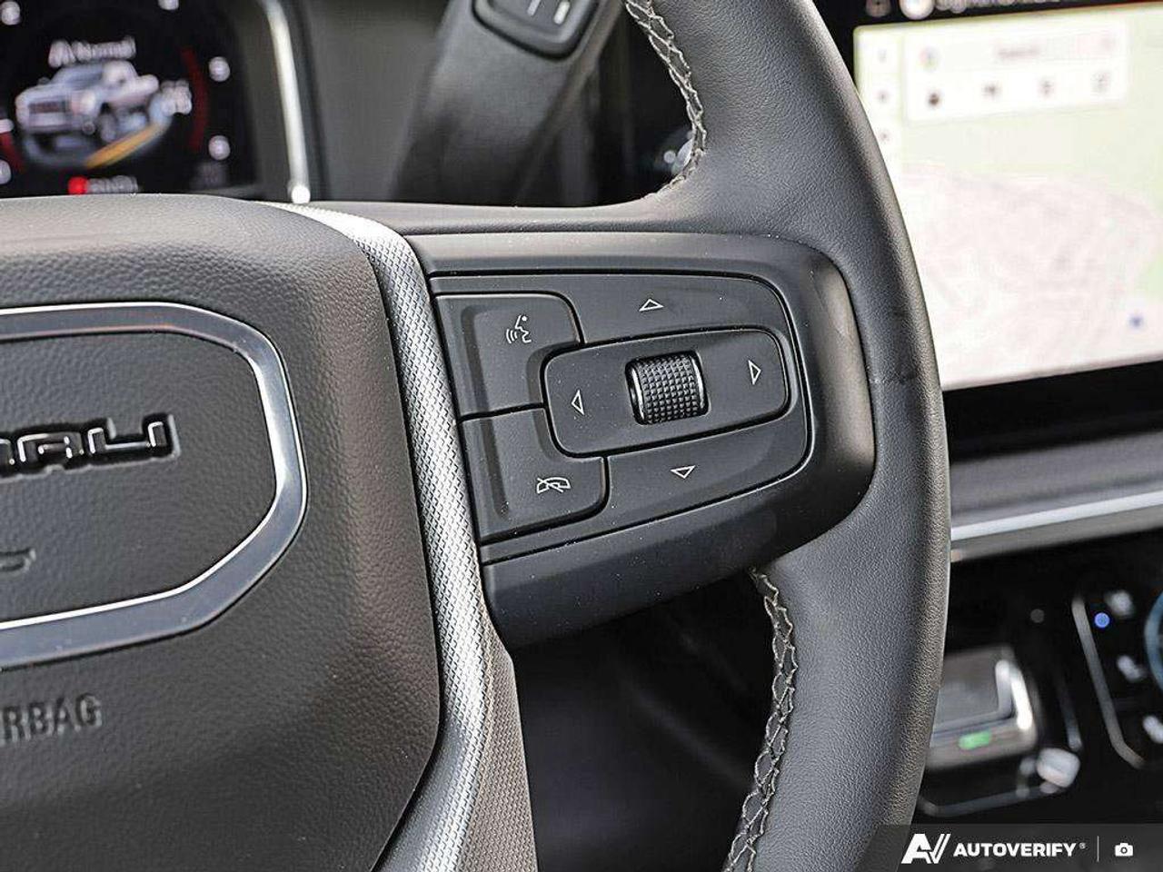 2024 GMC SIERRA 2500HD DENALI, 6.6L DIESEL V8, ALLOYS, LEATHER, SUNROOF, CERTIFIED PREOWNED! Photo