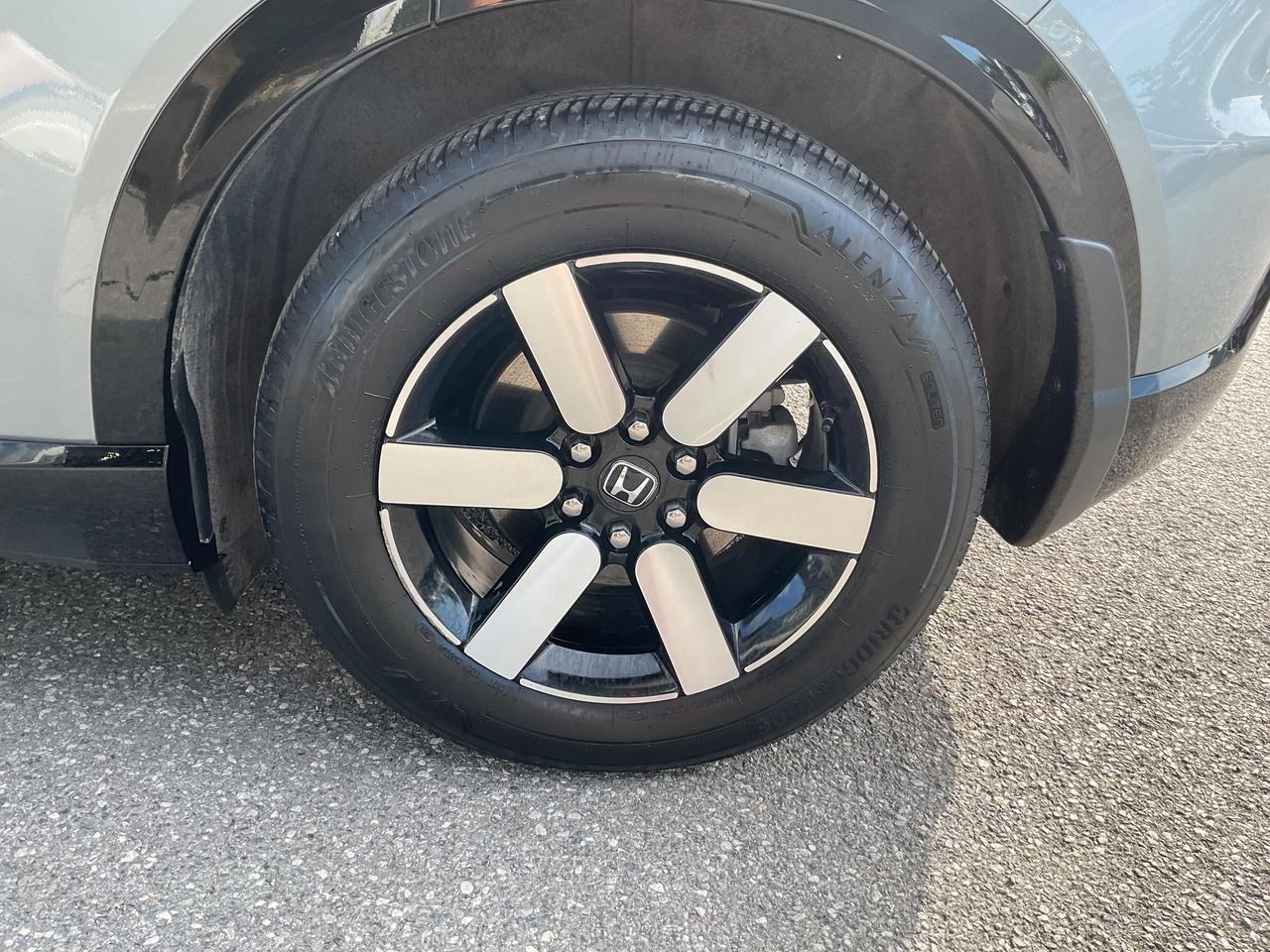 2024 Honda Prologue EX-L 4dr All-Wheel Drive Photo
