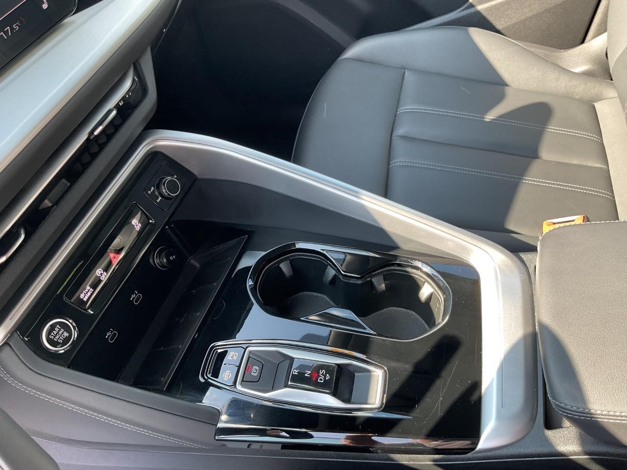 2025 Audi New Q5 2.0T Progressiv 4dr All-Wheel Drive quattro Sport Utility Photo
