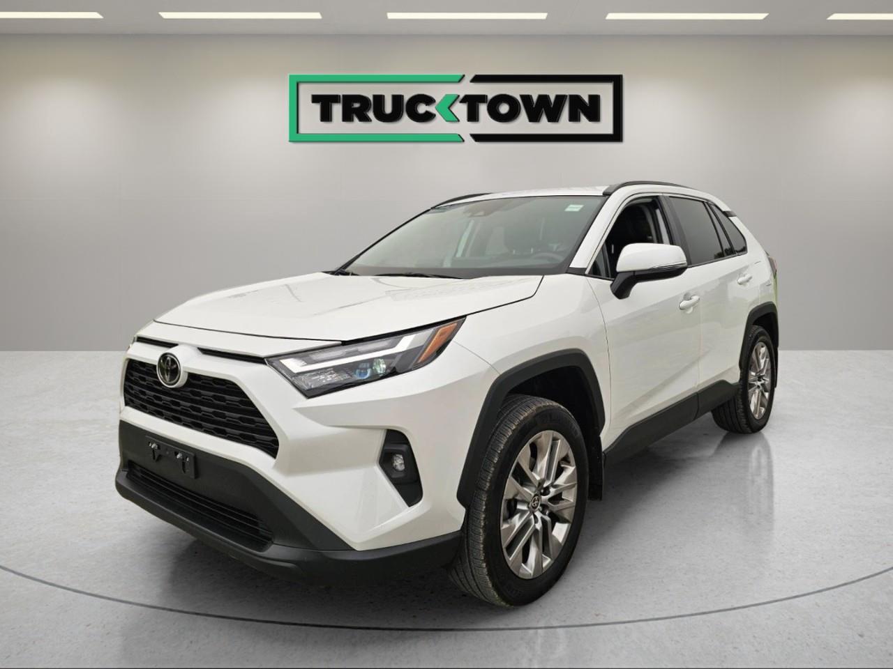 2024 Toyota RAV4 XLE 4dr All-wheel Drive Photo