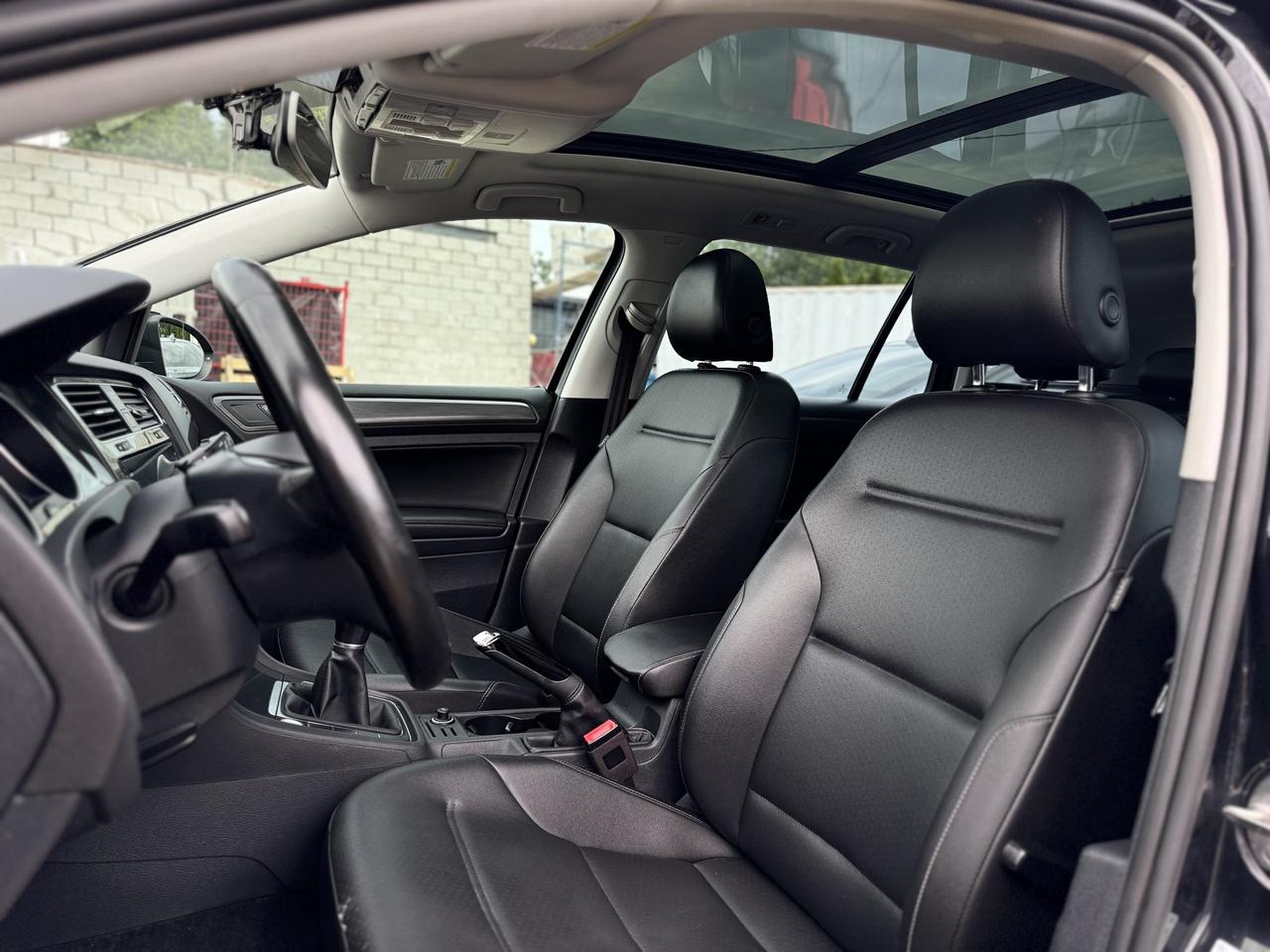 2019 Volkswagen Golf SportWagen Comfortline Manual 4MOTION Photo
