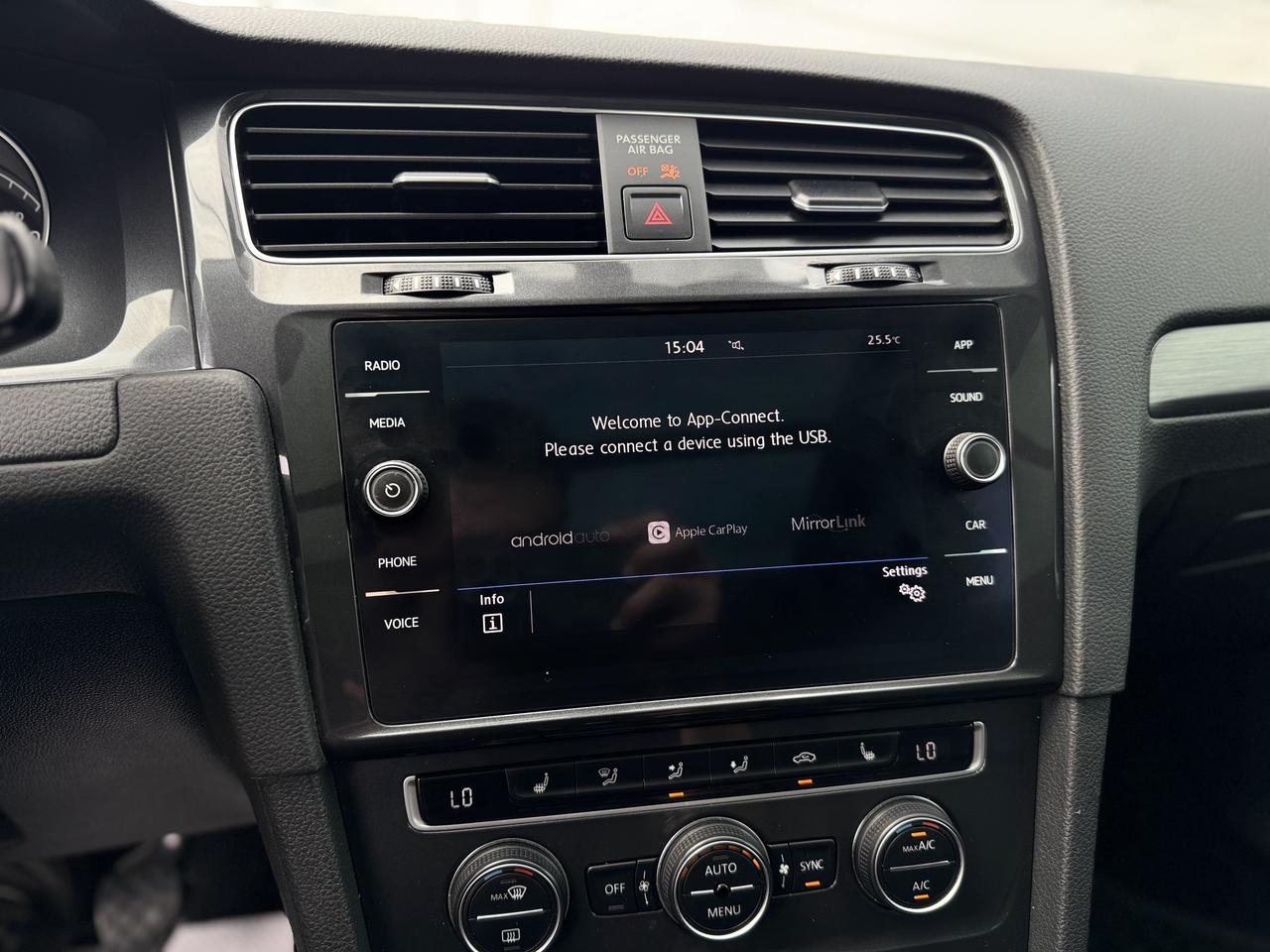 2019 Volkswagen Golf SportWagen Comfortline Manual 4MOTION Photo