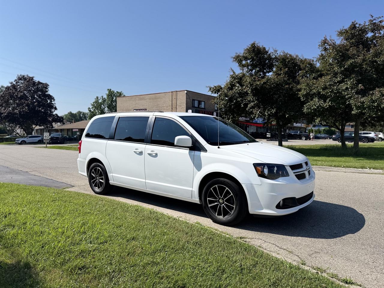 2018 Dodge Grand Caravan GT Photo