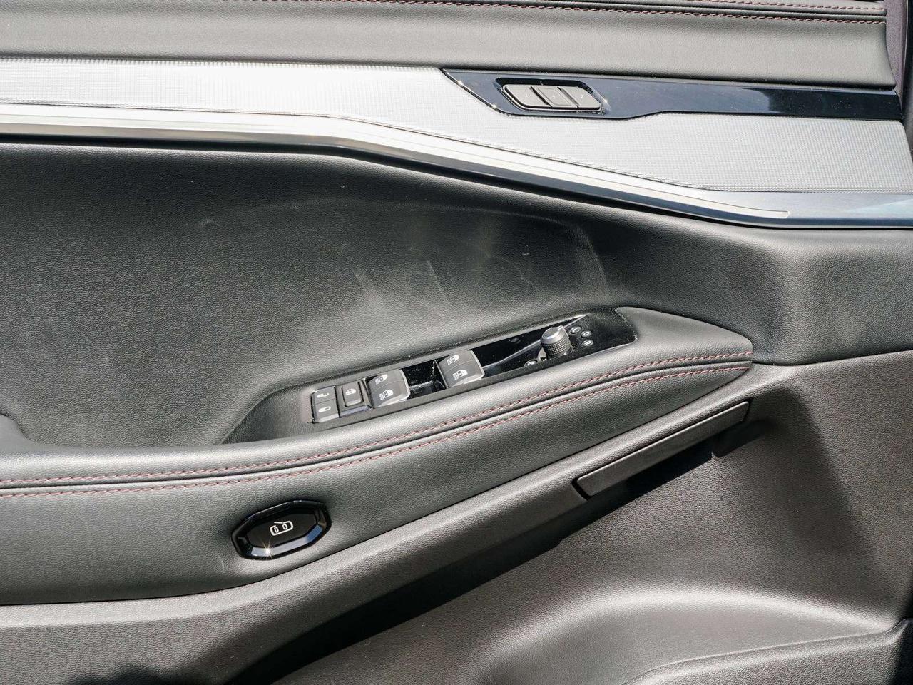 2025 Jeep Wagoneer S PREMIUM Photo