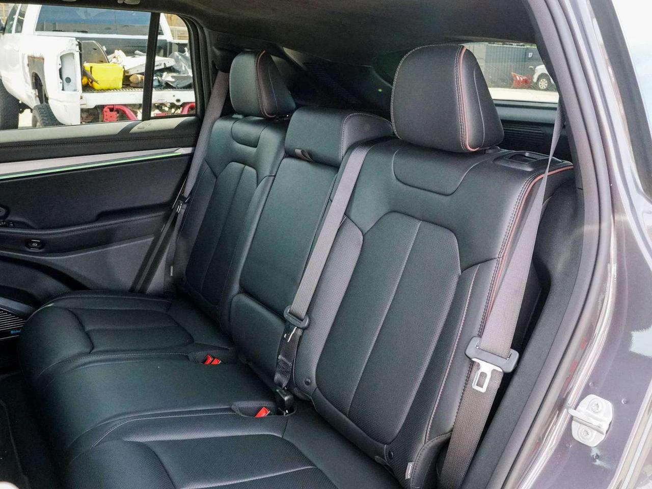 2025 Jeep Wagoneer S PREMIUM Photo