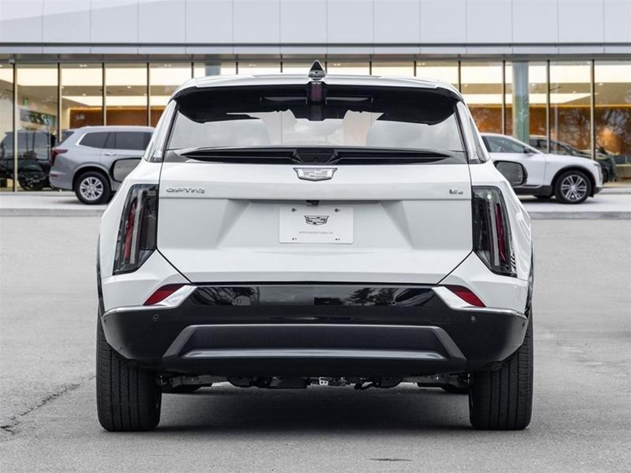 2027 Cadillac OPTIQ Luxury 4dr Photo