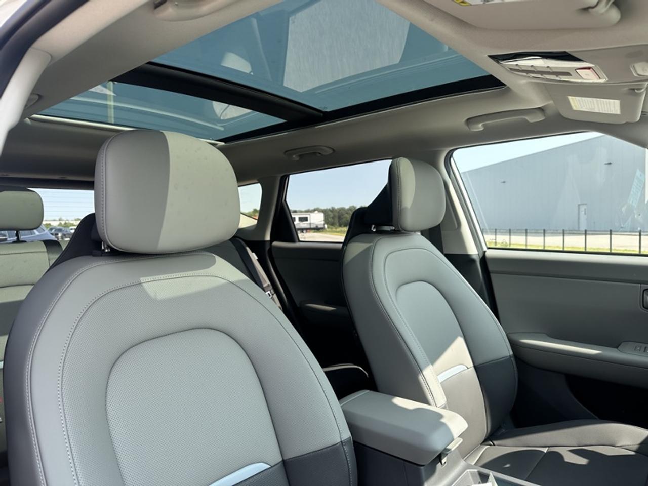 2027 Kia Seltos EX Photo