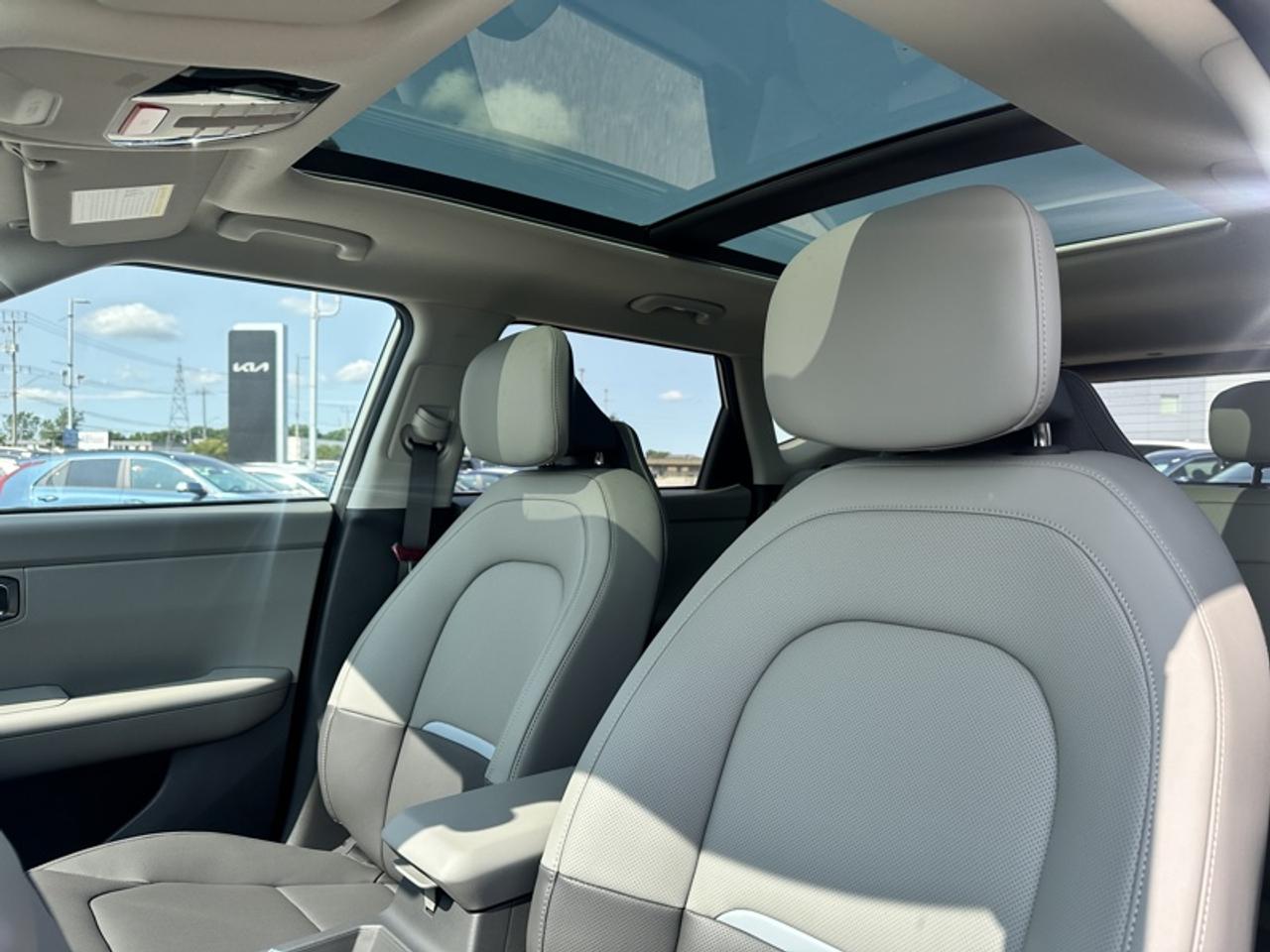 2027 Kia Seltos EX Photo