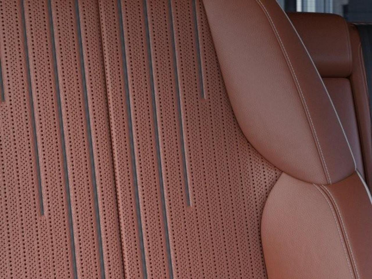 2027 Cadillac OPTIQ Premium Sport 4dr Photo