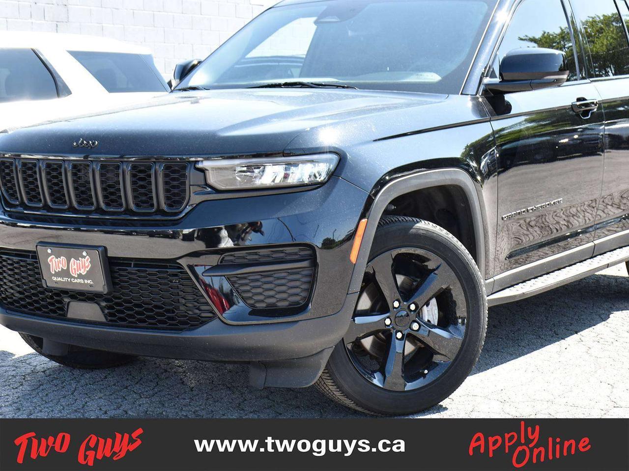 2023 Jeep Grand Cherokee Altitude 4x4 Leather/Suede Sunroof Back Up Camera Photo