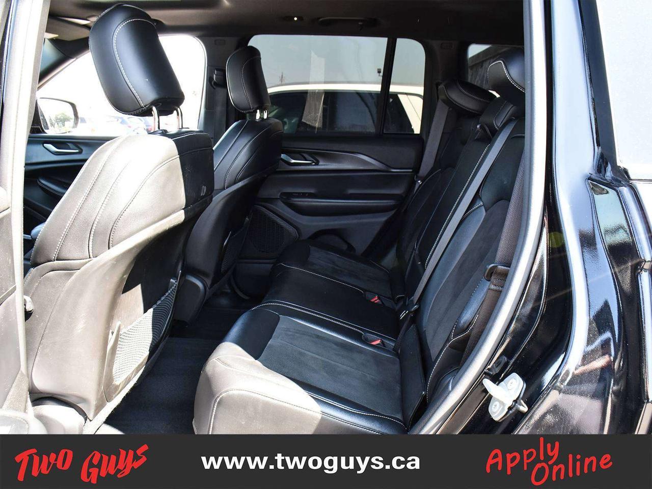 2023 Jeep Grand Cherokee Altitude 4x4 Leather/Suede Sunroof Back Up Camera Photo