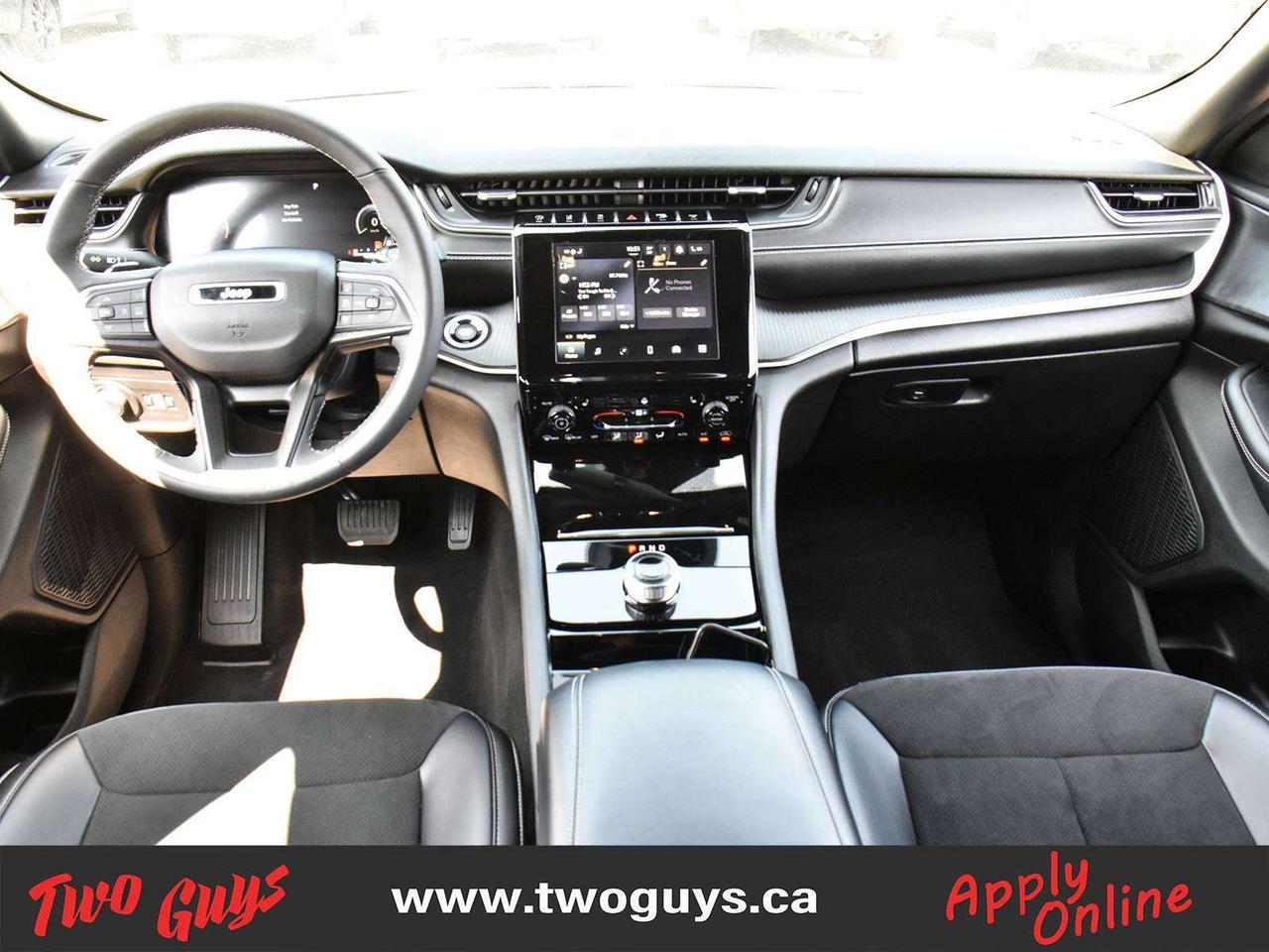 2023 Jeep Grand Cherokee Altitude 4x4 Leather/Suede Sunroof Back Up Camera Photo