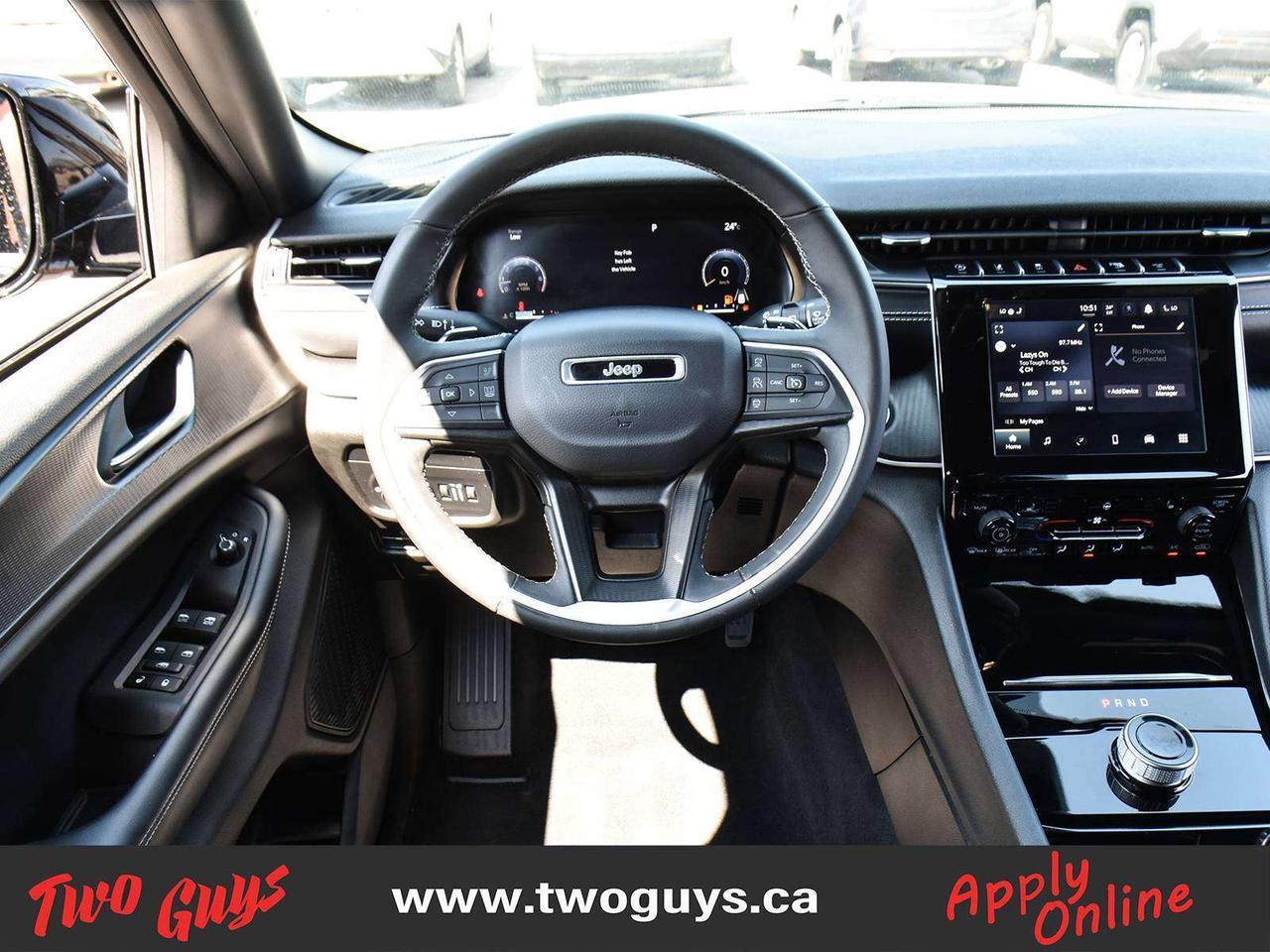 2023 Jeep Grand Cherokee Altitude 4x4 Leather/Suede Sunroof Back Up Camera Photo