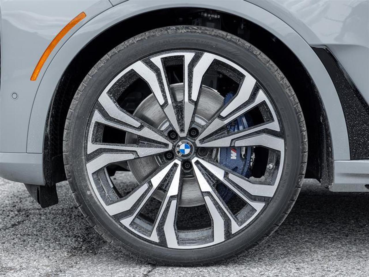 2027 BMW X7 xDrive40i 4dr All-Wheel Drive Sports Activity Vehicle Photo