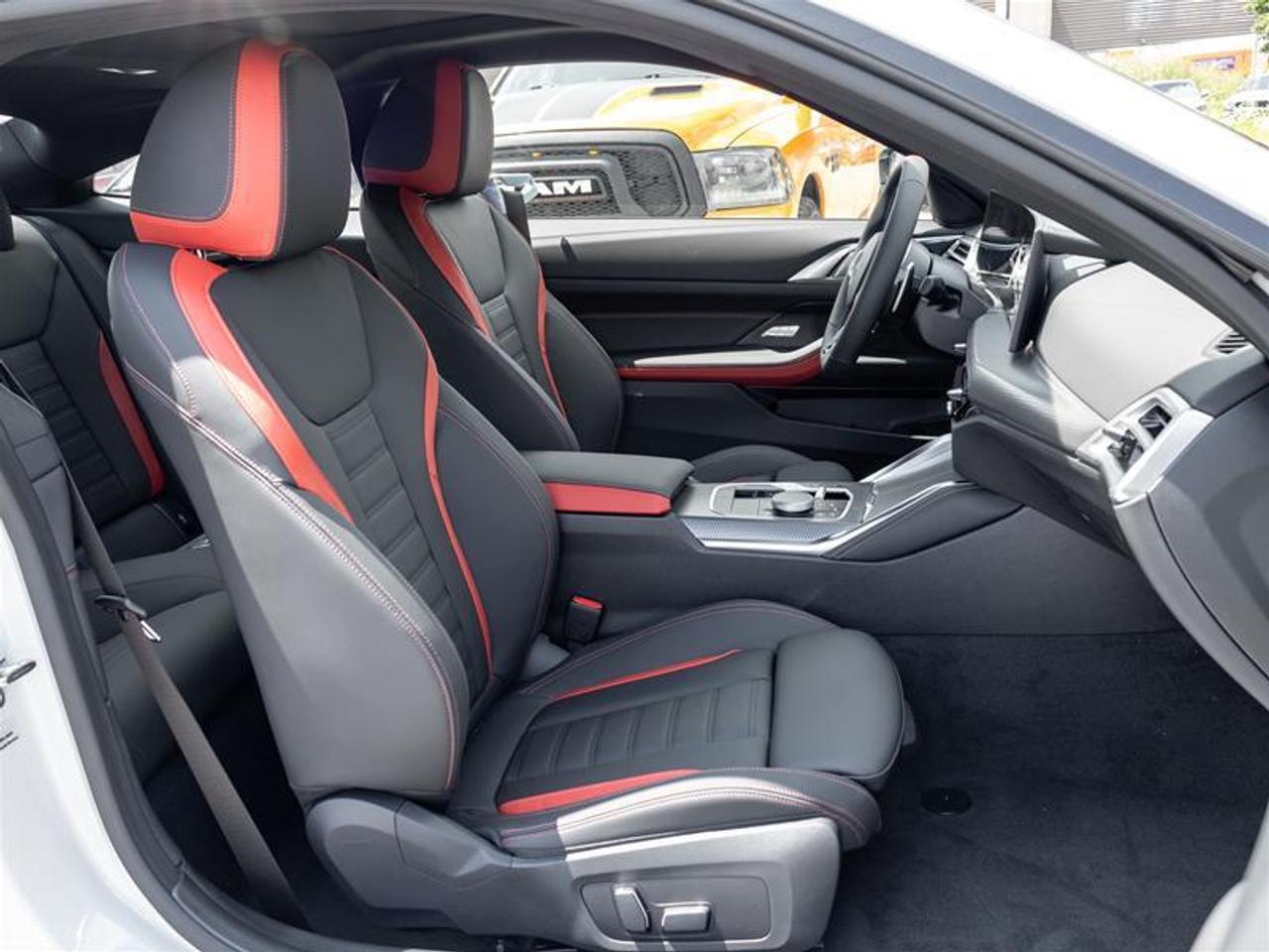 2027 BMW M440 i xDrive 2dr All-Wheel Drive Coupe Photo