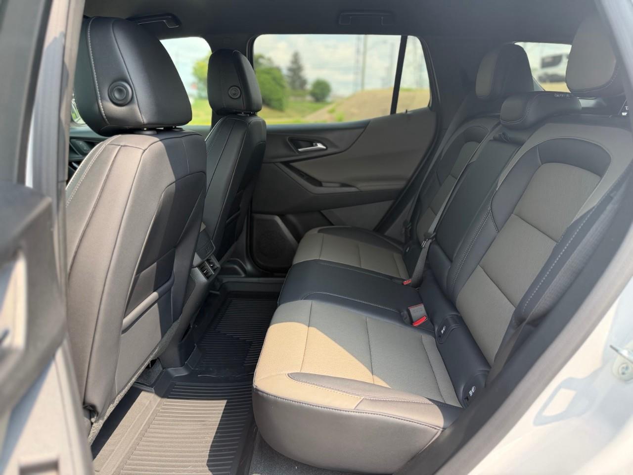 2027 Chevrolet Equinox LT 4dr All-Wheel Drive Photo
