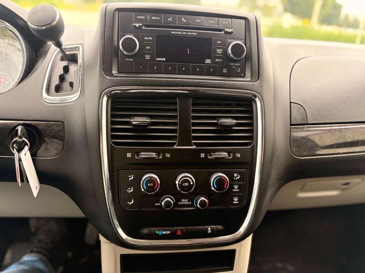 2018 Dodge Grand Caravan 2wd Sxt Photo